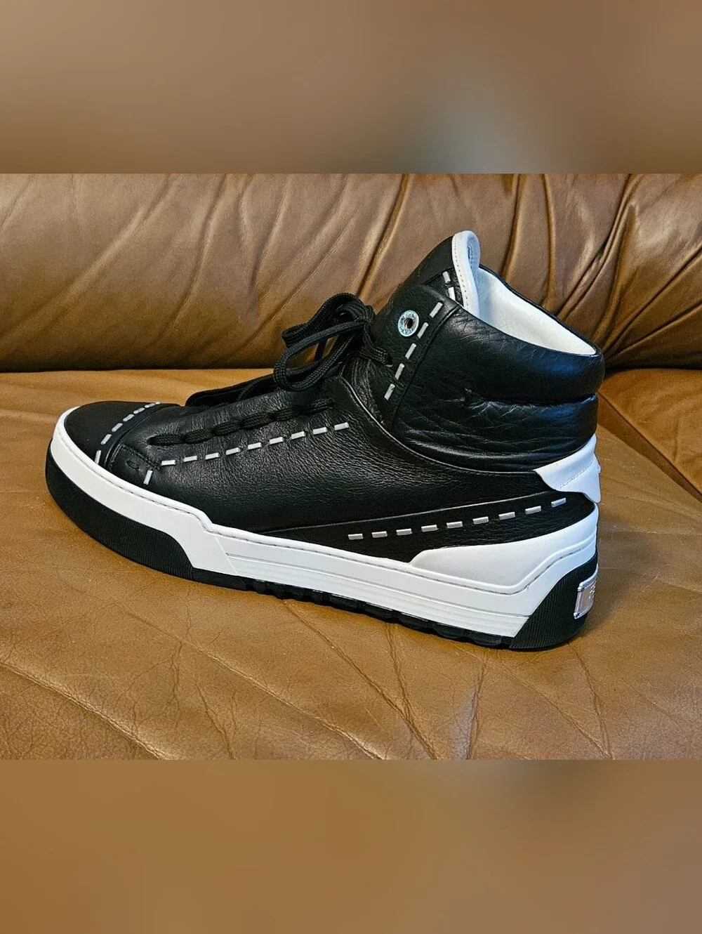 Men's Fendi Black Leather Designer High-End Sneakers Size 7 US